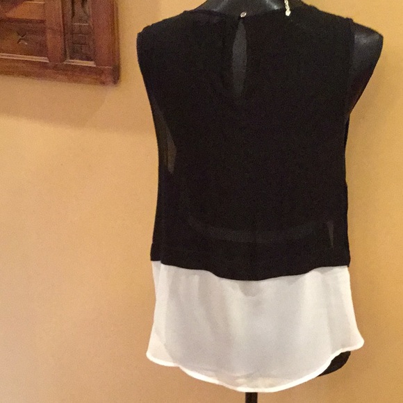 🍍 Top 🍍 - Picture 2 of 3